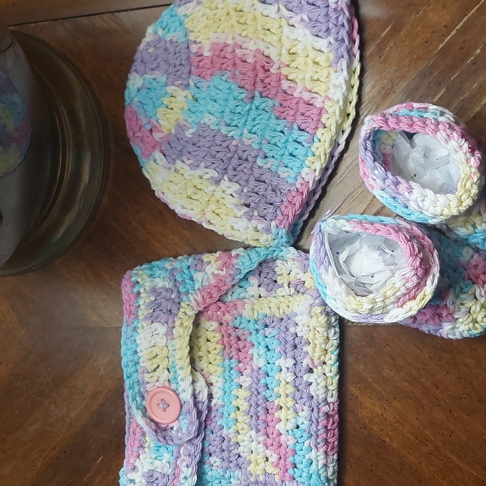 Crochet diaper cover set!